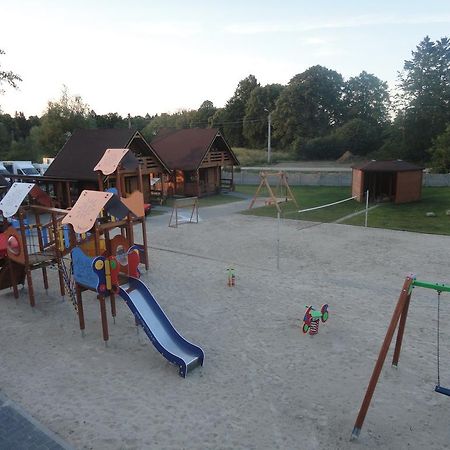 Hotel Agroturystyka Nad Morzem Stolpmünde Exterior foto